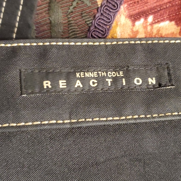 Kenneth Cole Reaction Black Handbag - Picture 2 of 8